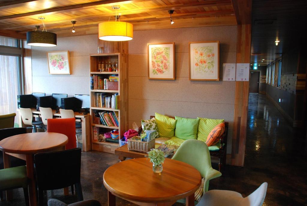 Jeju Eco Suites Seogwipo Extérieur photo