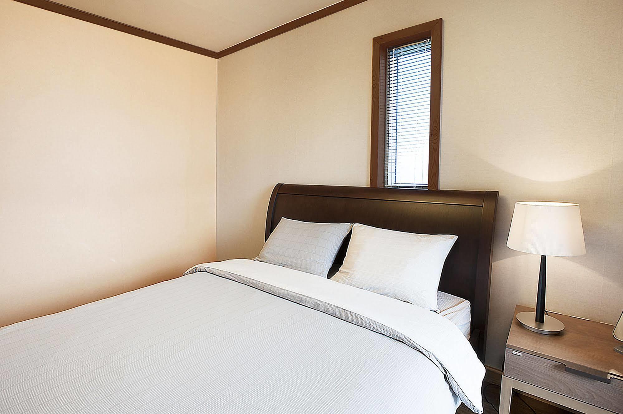 Jeju Eco Suites Seogwipo Extérieur photo